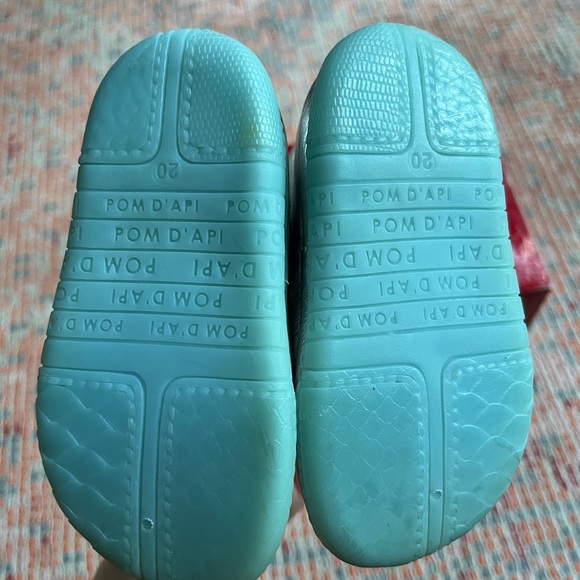 Pom D’api toddler shoes-size 5us//20uk - Picture 3 of 3